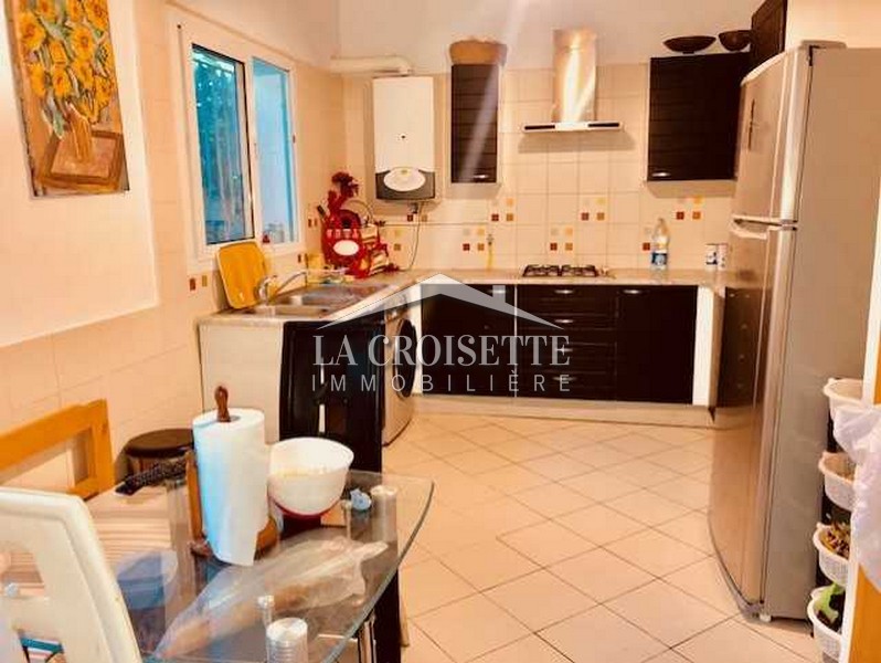 Duplex s+3 à vendre La  Marsa 